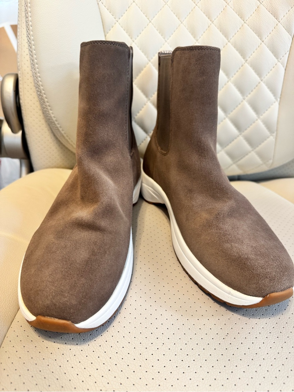 Ralph Lauren Lauren RL Chelsea Ankle Boots Brown Suede Leather Size 9.5 - Picture 3 of 6